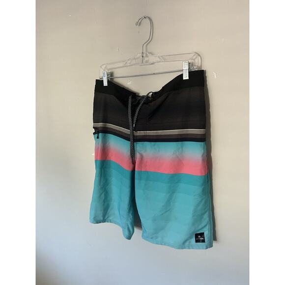 rip curl mirage boardshorts Size 31 - Picture 1 of 3